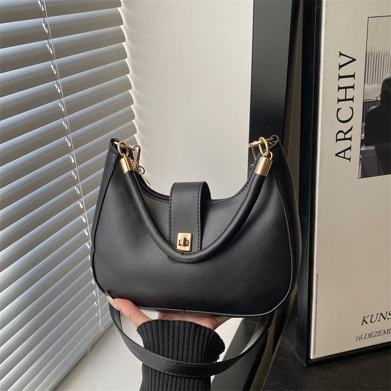 Elegant Women's Shoulder Bag With Clasp - Simple Half-moon Design_voghion.com
