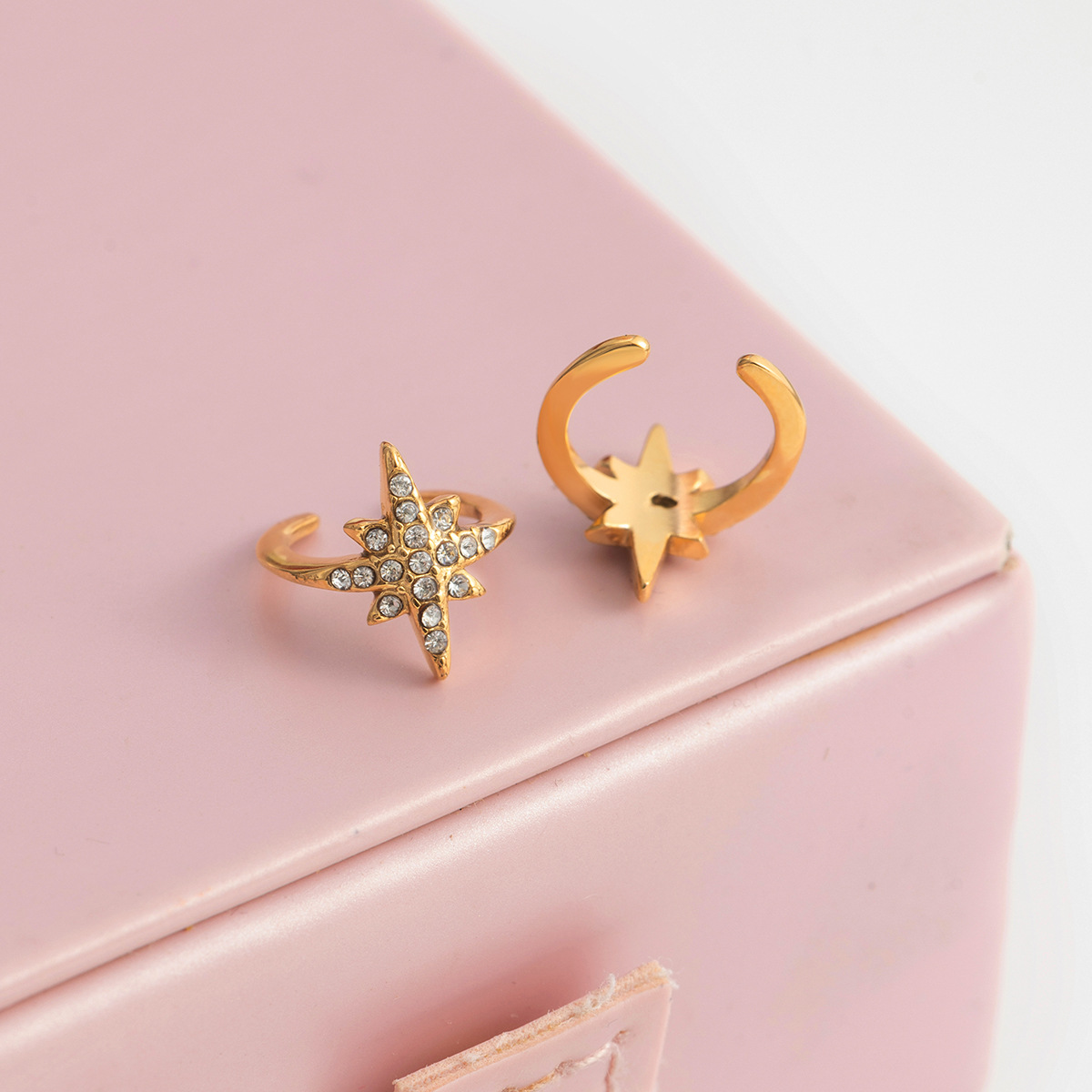 Wanxing aretes de zircon europeos y estadounidenses lujosos de alto nivel de acero inoxidable auriculares de estrella de diamante para mujeres joyerías transfronterizas nicho de diseño
