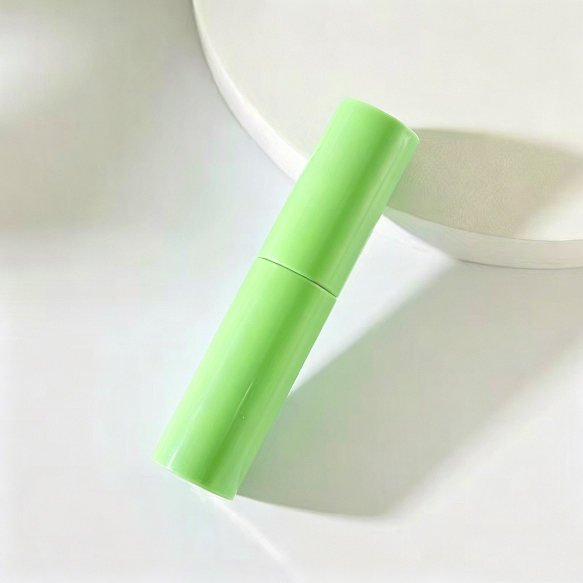 10ml; sub-green; ABS shell + anodized aluminum nozzle + glass liner