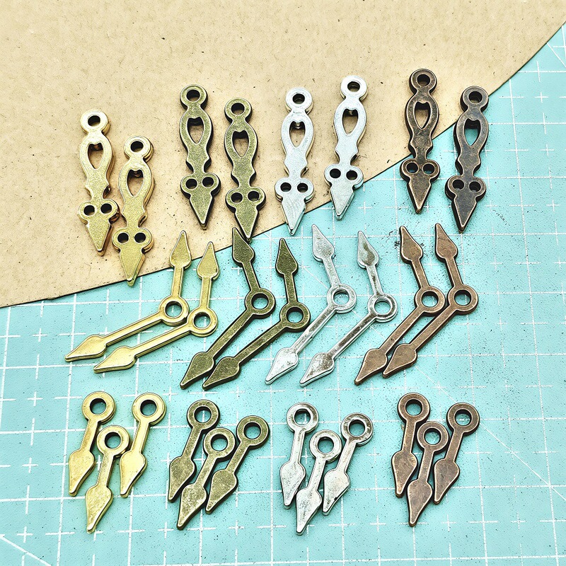 Vintage Alloy Clock Pointer Pendant DIY Jewelry Accessories Handmade Pendant Zinc Alloy Steam Mechanical Punk Style Vintage Alloy Clock Pointer Pendant DIY Jewelry Accessories Handmade Pendant Zinc Alloy Steam Mechanical Punk Style