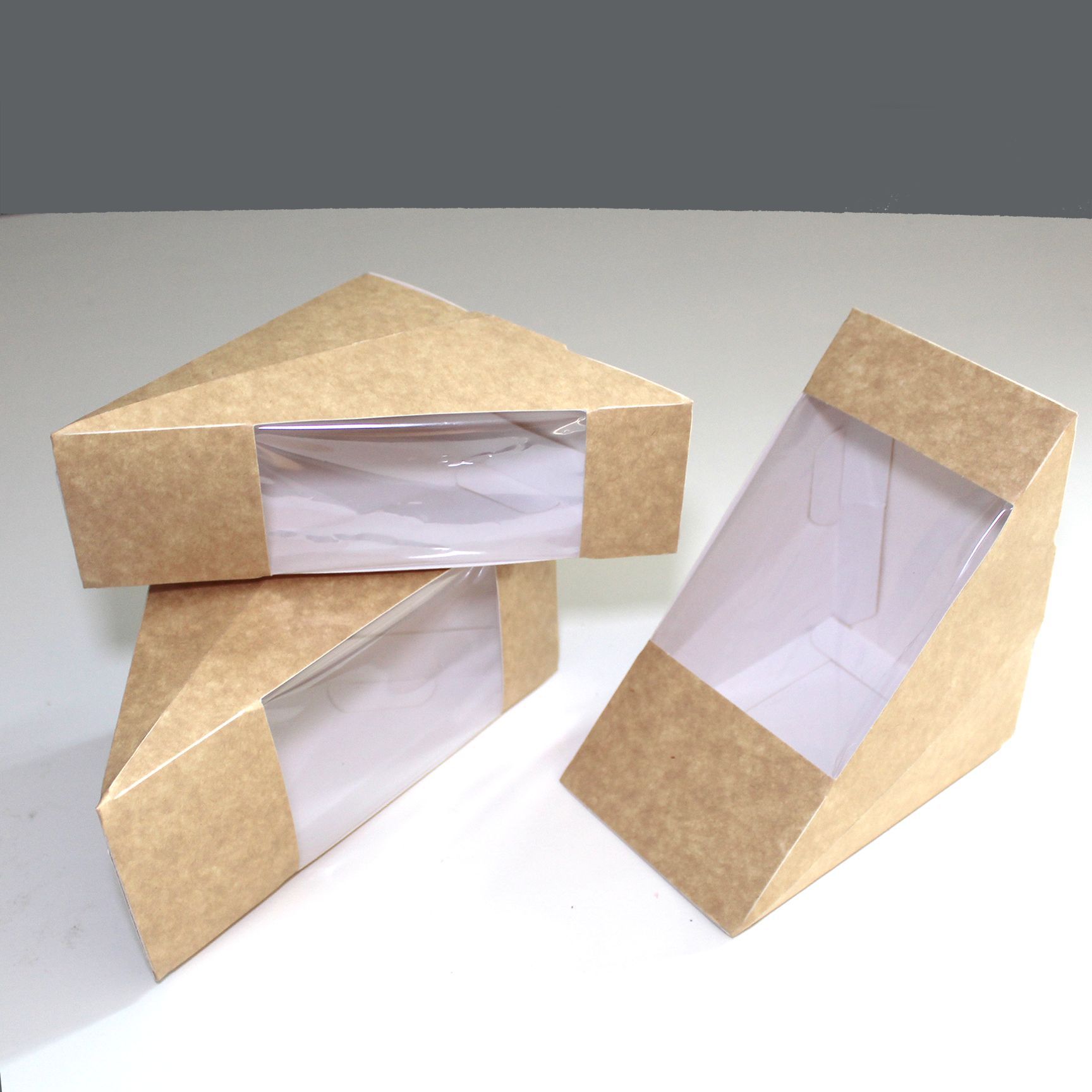 Caja de embalaje desechable para sándwiches de papel kraft EUDR a prueba de aceite, caja de embalaje para hamburguesas y bolas de arroz, caja triangular para sándwiches image 4