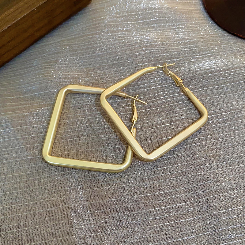 2351 gold
