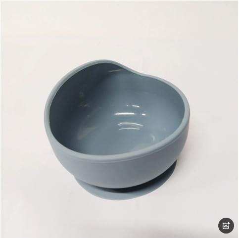 파란색 먹이 그릇