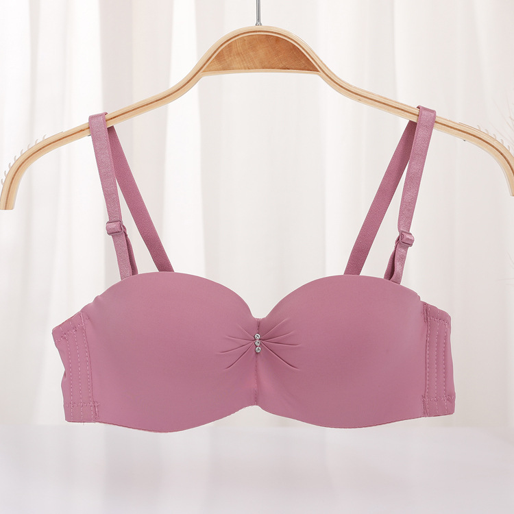 Fábrica de stock de 1 / 2 taza de sujetador de mujer brillante sin marca de ropa interior ajustable sujetador pequeño