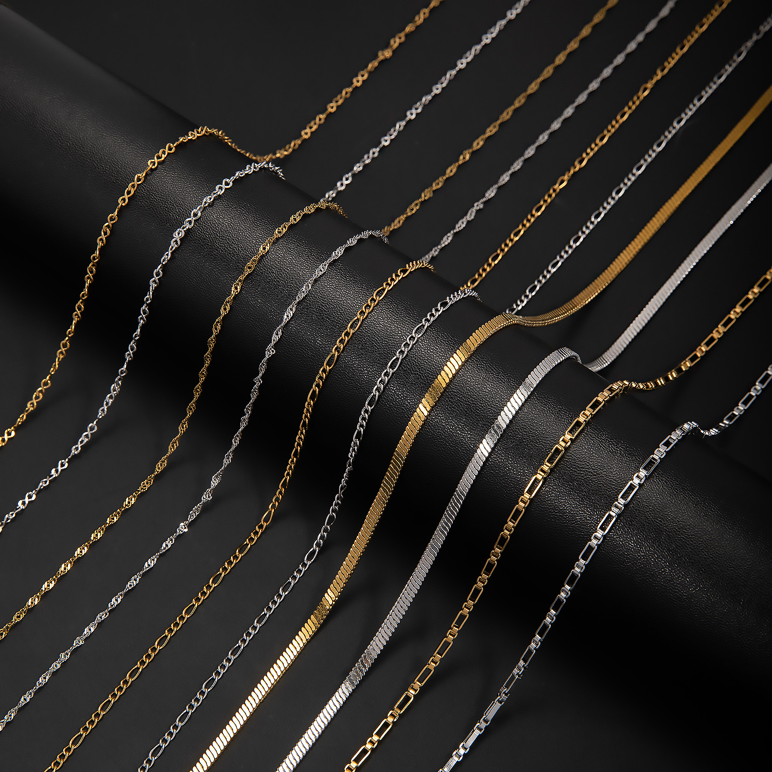 Cross-border best-selling mixed-style necklaces, stainless steel, exquisite and simple, niche light luxury, high-end jewelry, plain chains, direct factory sales