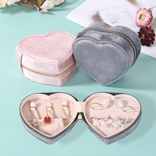 Wholesale Princess Style Heart-Shaped Plush Fabric Jewelry Box, Small Ring Earrings, Earrings, Necklace Pendant, Jewelry Accessories Box Organizer