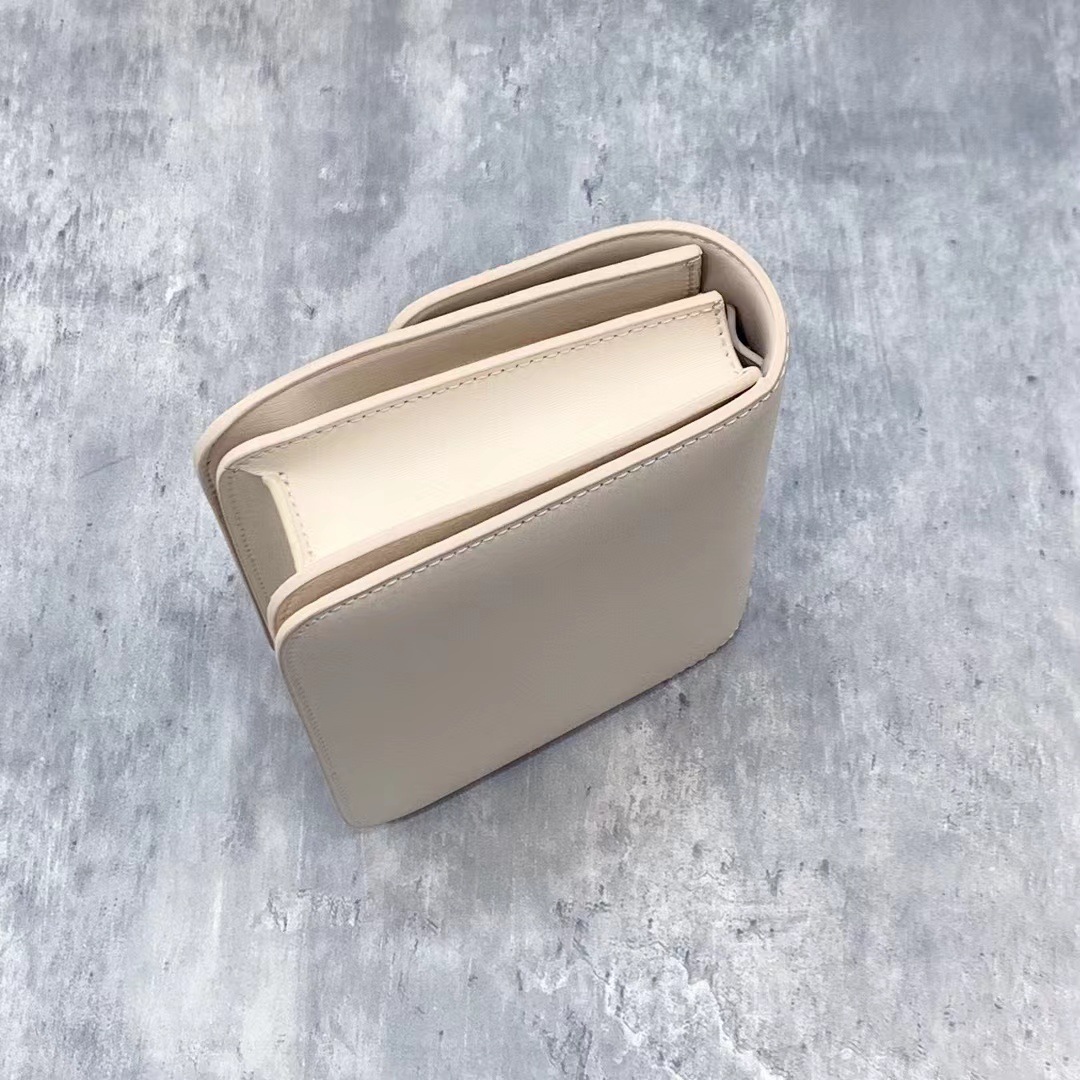 Premium Tofu for Women 2024 New Genuine Leather Women's Box Small Square Toothpaste Pattern Cowhide Shoulder Bag_voghion.com