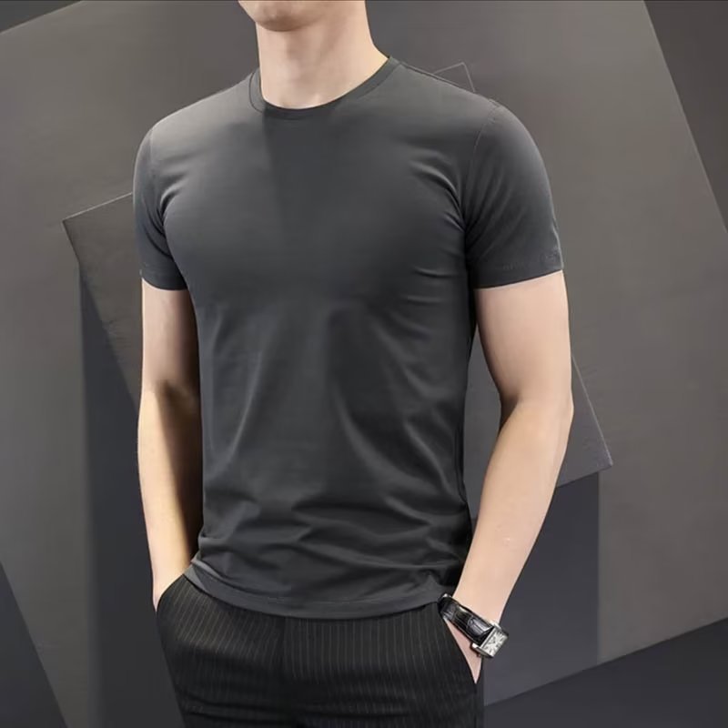 Origen fabricante camiseta de manga corta verano para hombre versión coreana de 140g de poliéster delgado color sólido camisa de fondo estilo delgado 100