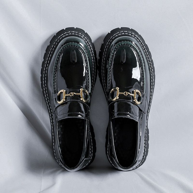 Zapatos de cuero con hebilla de caballo, zapatos de cuero lacados para hombres, zapatos de alta altura, zapatos de noche, zapatos casuales para hombres británicos