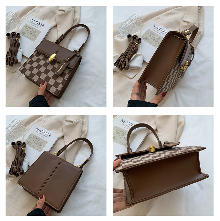 Best Selling Bag Women's Autumn And Winter 2021 New Fashion Retro Crossbody Ins Niche Chessboard Plaid Portable Small Square Bag display picture 2