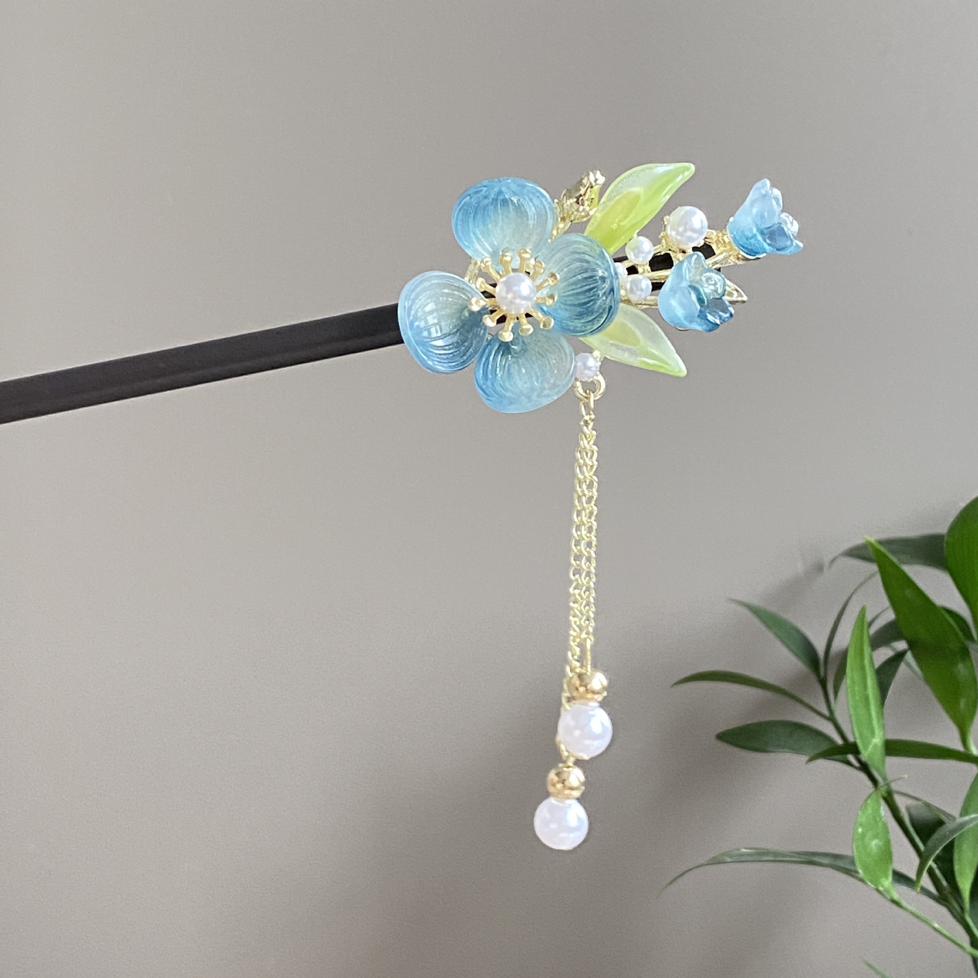 Hairpin 2606