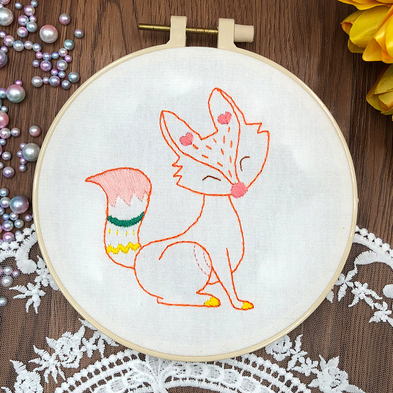 Diseño de dibujos animados para niños animales bordados DIY Kit de bordado manual principiantes bordado 3D muestra de diseño de tela Kit ahora