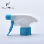 厂家手扣式泡沫方枪全塑枪清洁剂喷枪油污净喷雾泡沫方枪塑料喷头