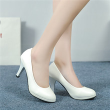 �����؃r����ЬŮ�IOL�߸�Ь��ɫ�и����b�Y�x��ԇ�A�^������Ь