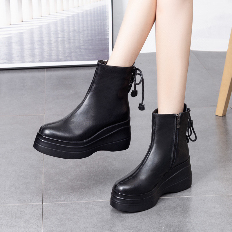 Women's Leather Boots 2025 Autumn and Winter New European and American Style Thick-Soled Platform Heel Waterproof Platform Side Zipper Short Boots Black Women's Boots