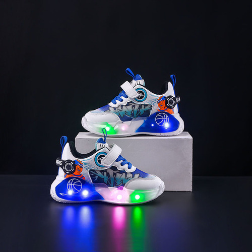 Children's LED Light-Up Sneakers for Spring and Autumn, Net Fabric Breathable Basketball Sports Casual Shoes for Young Children