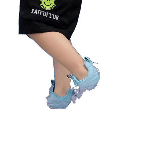 Roller shoes for boys with dual wheels, skateboarding explosion shoes with rotating buttons, roller shoes for girls with transforming wheels, four-wheel children's roller skates