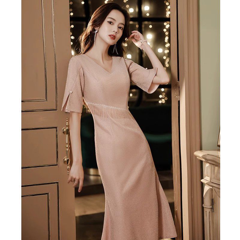 轻奢晚礼服2025新款v领宴会敬酒服气质主持人订婚连衣裙平时可穿|undefined