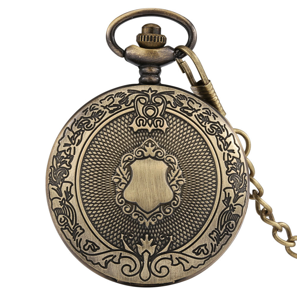 New Quartz Pocket Watch, Classical Carved Shield Flip Cover Pocket Watch, Retro Hanging Chain Watch for Men, Women, and Students as a Gift