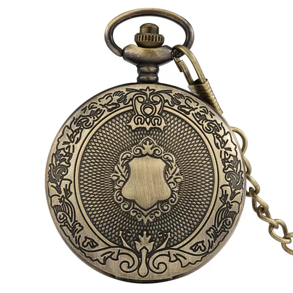 New Quartz Pocket Watch, Classical Carved Shield Flip Cover Pocket Watch, Retro Hanging Chain Watch for Men, Women, and Students as a Gift