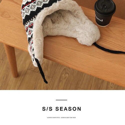 Cashmere Knitted Hat for Women, Autumn and Winter Thicken Warm, Makes Face Look Smaller, Ear Protection, Plush Hat, Cycling Cold Protection, Cap Hat