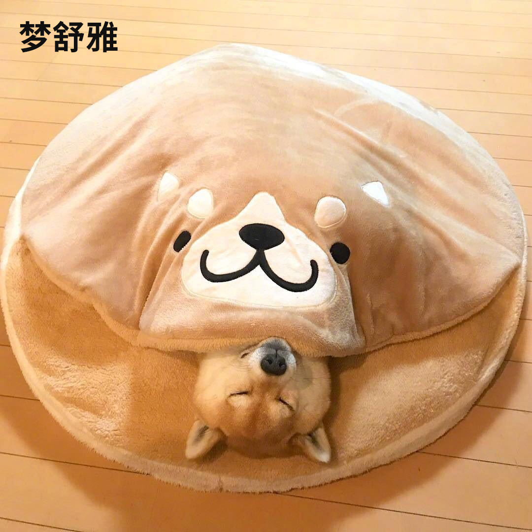 Ventas Directas de la fábrica Japonesa en línea rojo creativo Tonggong estofado Shiba Inu mascota nido estera de dibujos animados de felpa corta ronda gato y perro estera