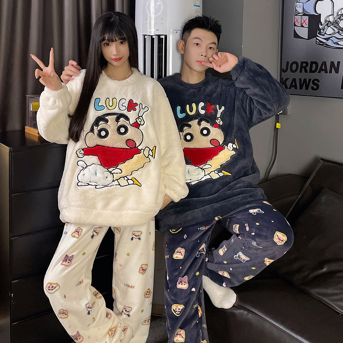 Crayon Shin-Chan Couple Pajamas Women's Autumn and Winter New Coral Velvet Thickened Warm Men's Cartoon Home Clothes Set