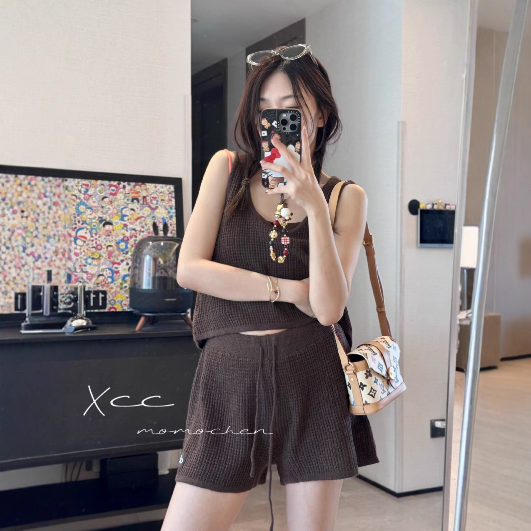 Women's New Alo Waffle Knit Inner Vest Camisole Base Shirt Short Set, Loose Fit, Covers Side Breasts, Can Be Worn Outside