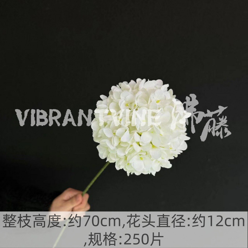 Arreglo de flores de guía de diseño de bodas blanco Arreglo de flores de guía Sala de estar del hotel Decoración de flores falsas Fábrica de flores artificiales al por mayor