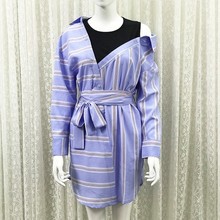 夏季女装新款明星同款宽松条纹系带长袖女裙不规则露肩连衣裙女