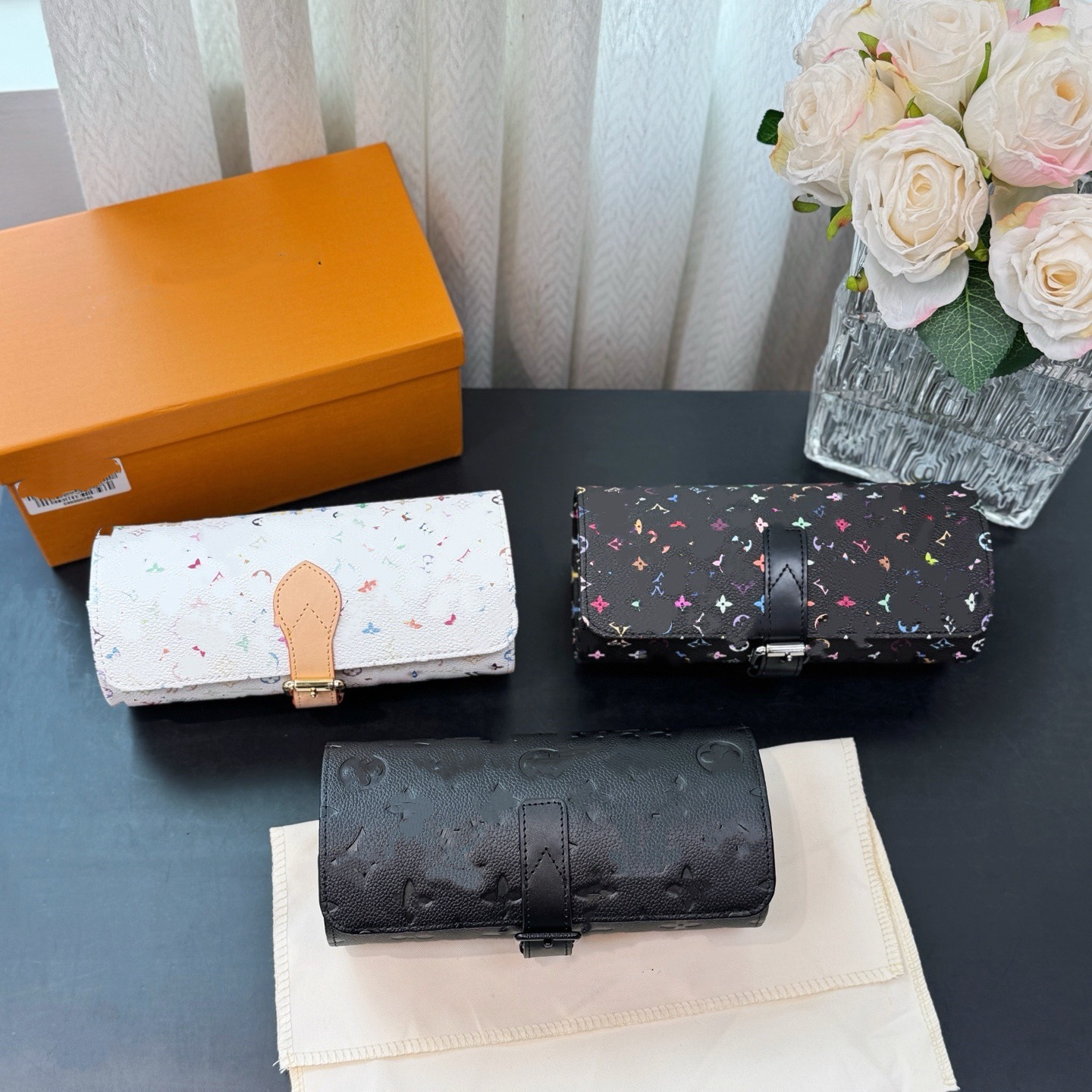 2025 New Export White Three-Color Watch Box Classic Model 10 Colors in Stock Factory Supply Direct Delivery