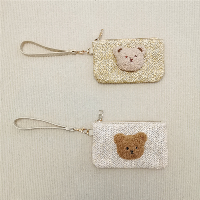 Straw wallet (13).jpg