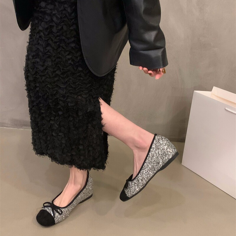 Inner Height-Increasing French-Style Chanel-Inspired Silver Sequin Single Shoes for Women, Spring/Autumn 2026 New Model, Gentle Evening Shoes for Spring Inner Height-Increasing French-Style Chanel-Inspired Silver Sequin Single Shoes for Women, Spring/Autumn 2026 New Model, Gentle Evening Shoes for Spring