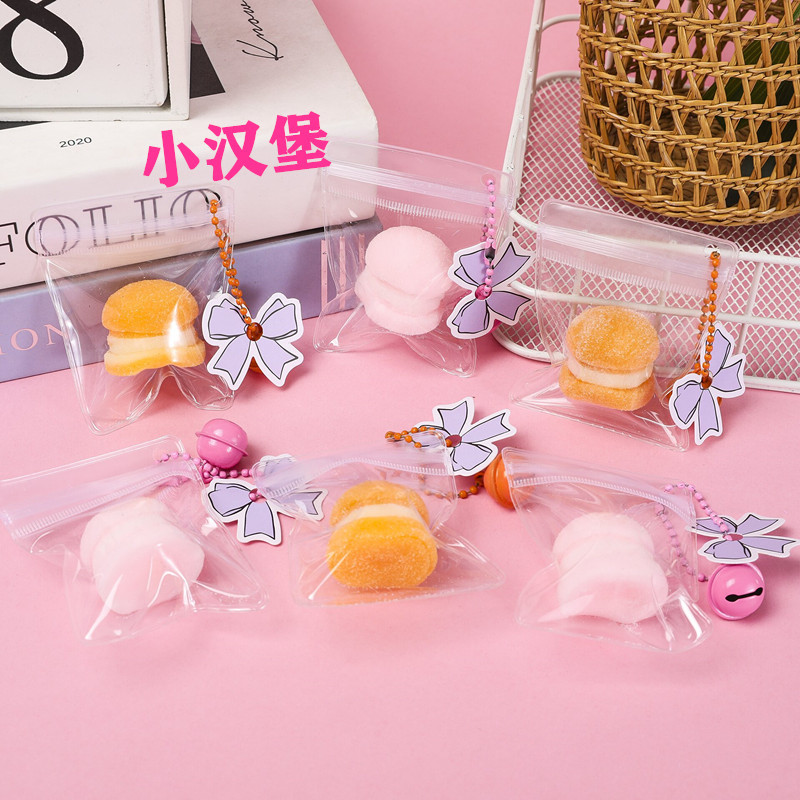 B pequeño colgante, campana, pellizco, pellizco, pellizco, pellizco, pellizco, nariz pequeña, bolso escolar, colgante, juguete de simulación, lote de venta directa de fábrica