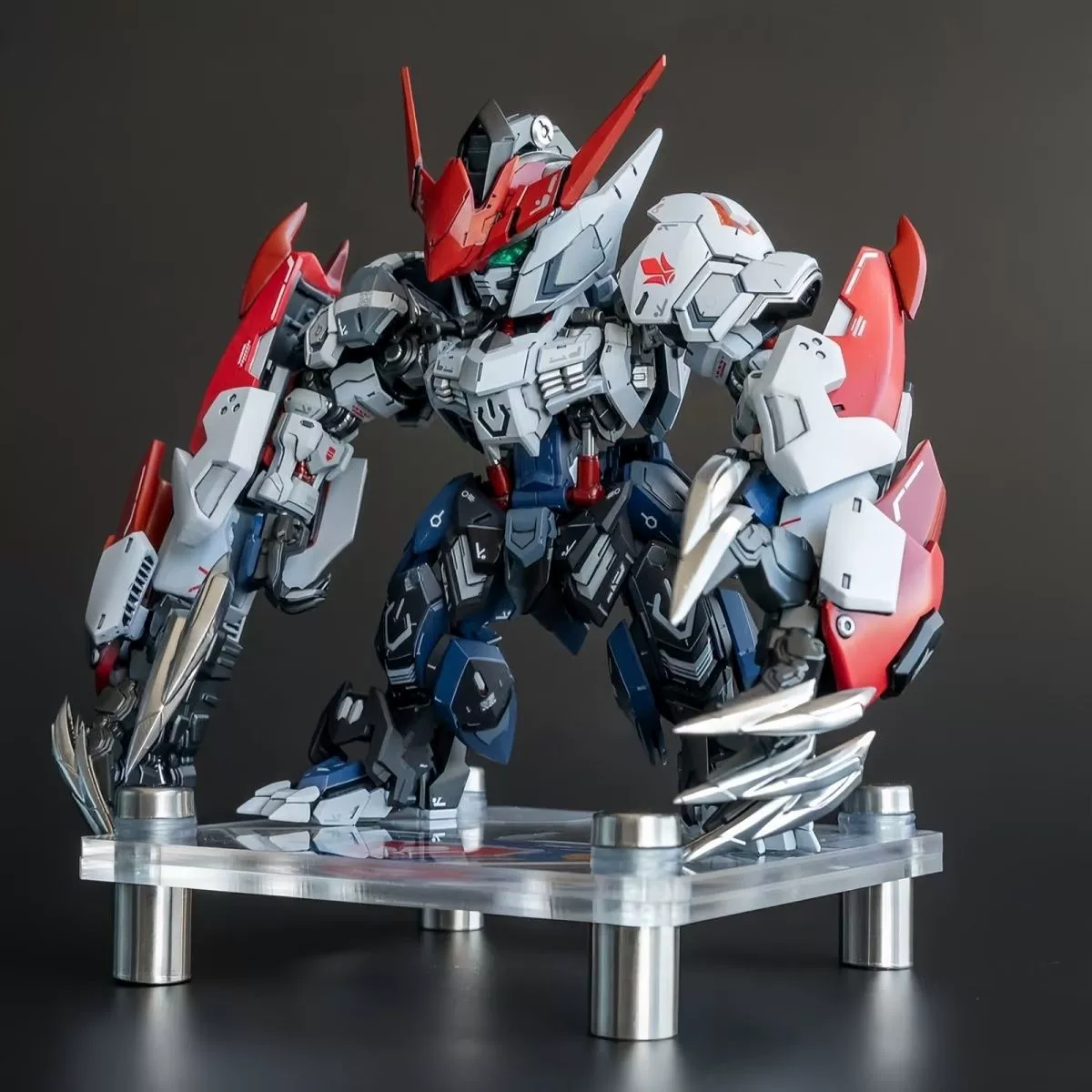 Ultimate Maix Edition MGSD High Babatos Четвертый Форма Gundam Colbsed Модель ручной доставки наклейки