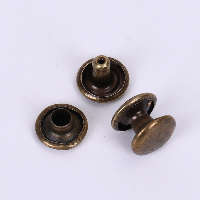 Hebilla de remache de bronce antiguo de doble cara para cinturón, accesorios decorativos, remache con tapa antirrobo.