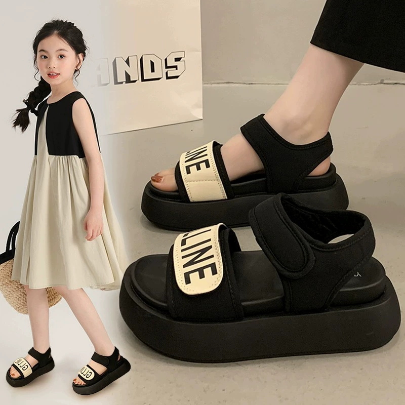 Детские сандалии для девочек лето 2025, новый стиль, средние и большие размеры, модные и универсальные, мягкая нескользящая подошва, пляжные сандалии принцессы