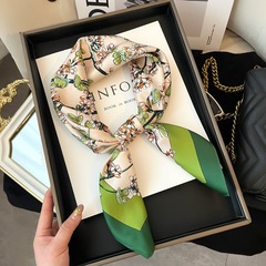 70小方巾絲巾女2024新款高級感送媽媽春百搭流行護頸圍脖領巾