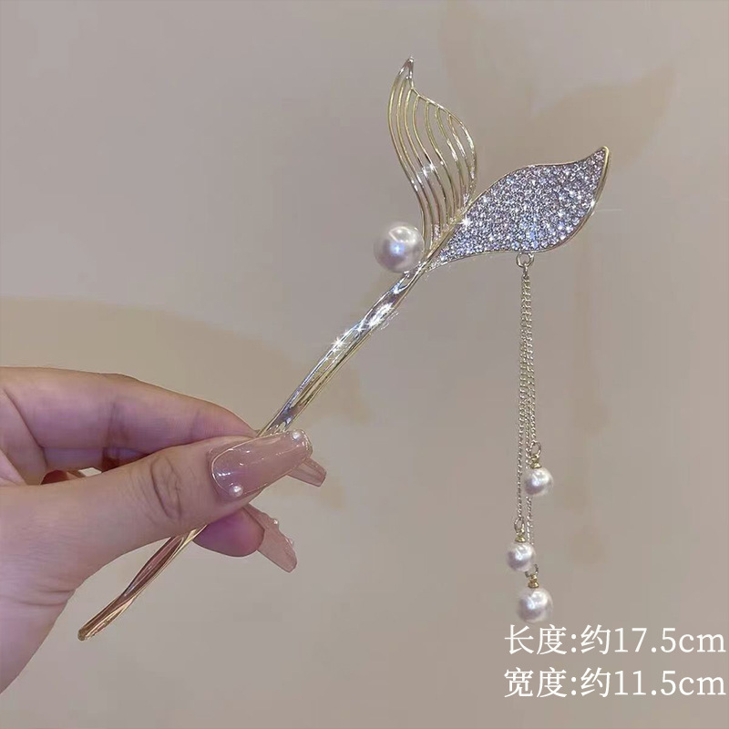 Gufeng Hanfu Accesorios para el cabello Horquilla para el cabello en la parte posterior de la cabeza Chica de estilo chino Too de balanceo con flecos Horquilla Accesorios para el cabello al por mayor