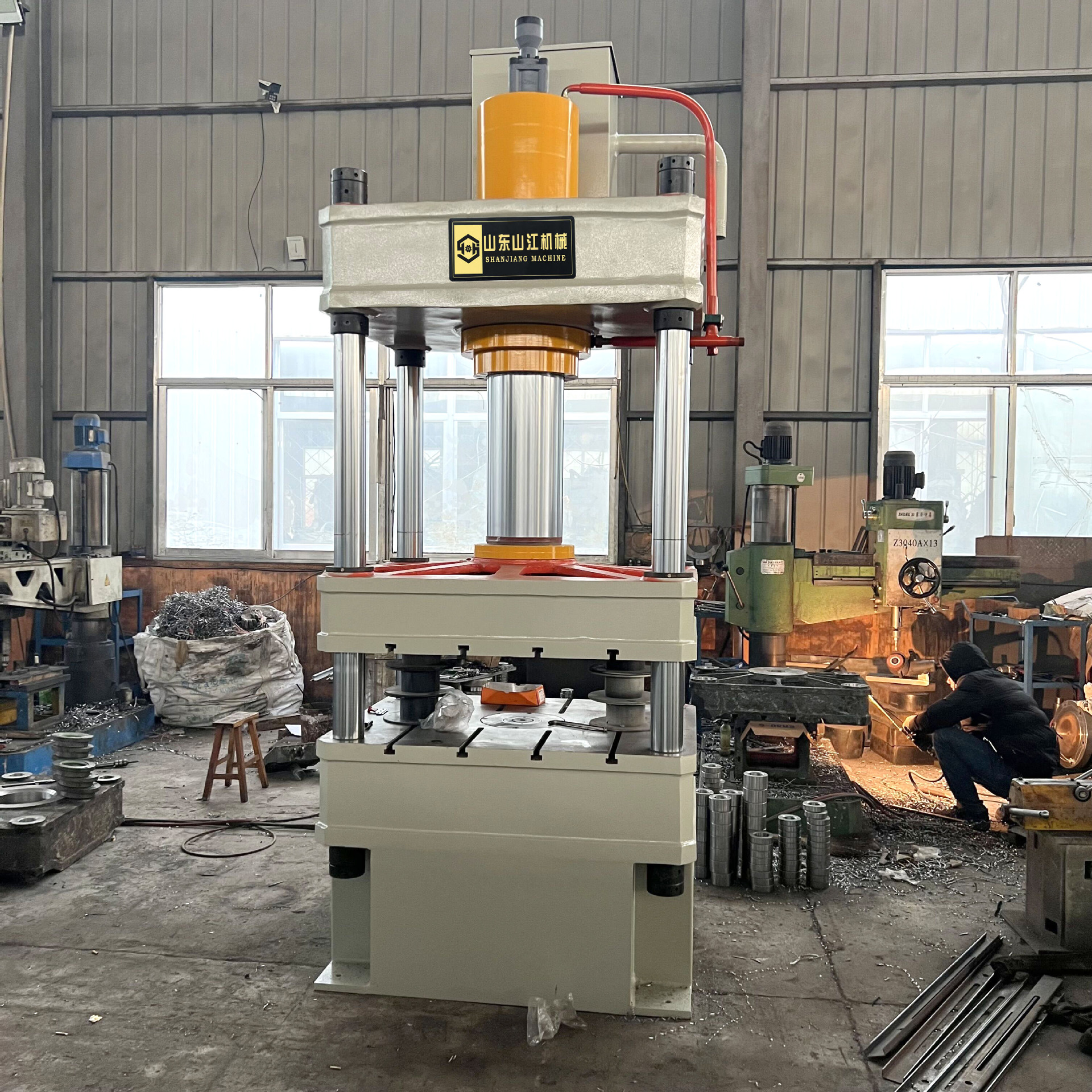 定购有优惠现货200吨汽车内饰切边液压机 塑料卡板成型四柱油压机