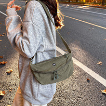 �羳Ů��2026�¿�߼��в���С���ٴ�б����¿�������e�\��С��