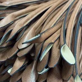 手机保护套;车用钥匙包;塑料模