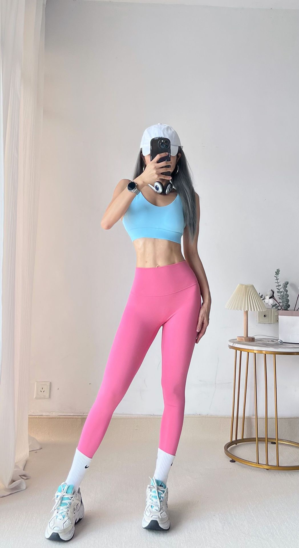 Primavera y otoño pantalones de yoga secado rápido cintura alta sin líneas embarazosas leggings de yoga entrenamiento deportivo pantalones de nueve puntos