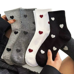 女性用ラブミッドチューブソックス卸売春と夏のカレッジスタイルソリッドカラースポーツソックス通気性ボートソックスロングソックスZhujiソックス
