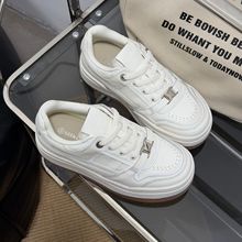 厚底小白鞋女2026新款擦色复古时尚百搭板鞋运动休闲板鞋