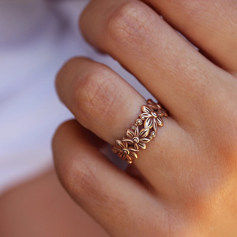 Copper Casual Sweet Plating Flower Rings display picture 2