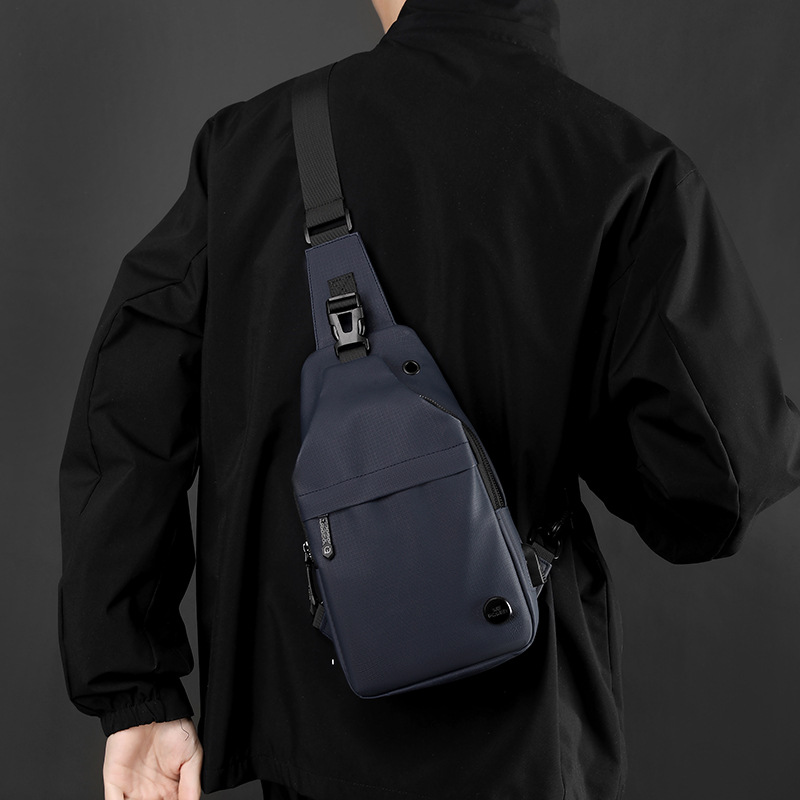 WEPOWER nuevo tipo de bolso de pecho para hombres, bolso de hombro ligero impermeable, interfaz de carga USB multifuncional, bolso de pecho