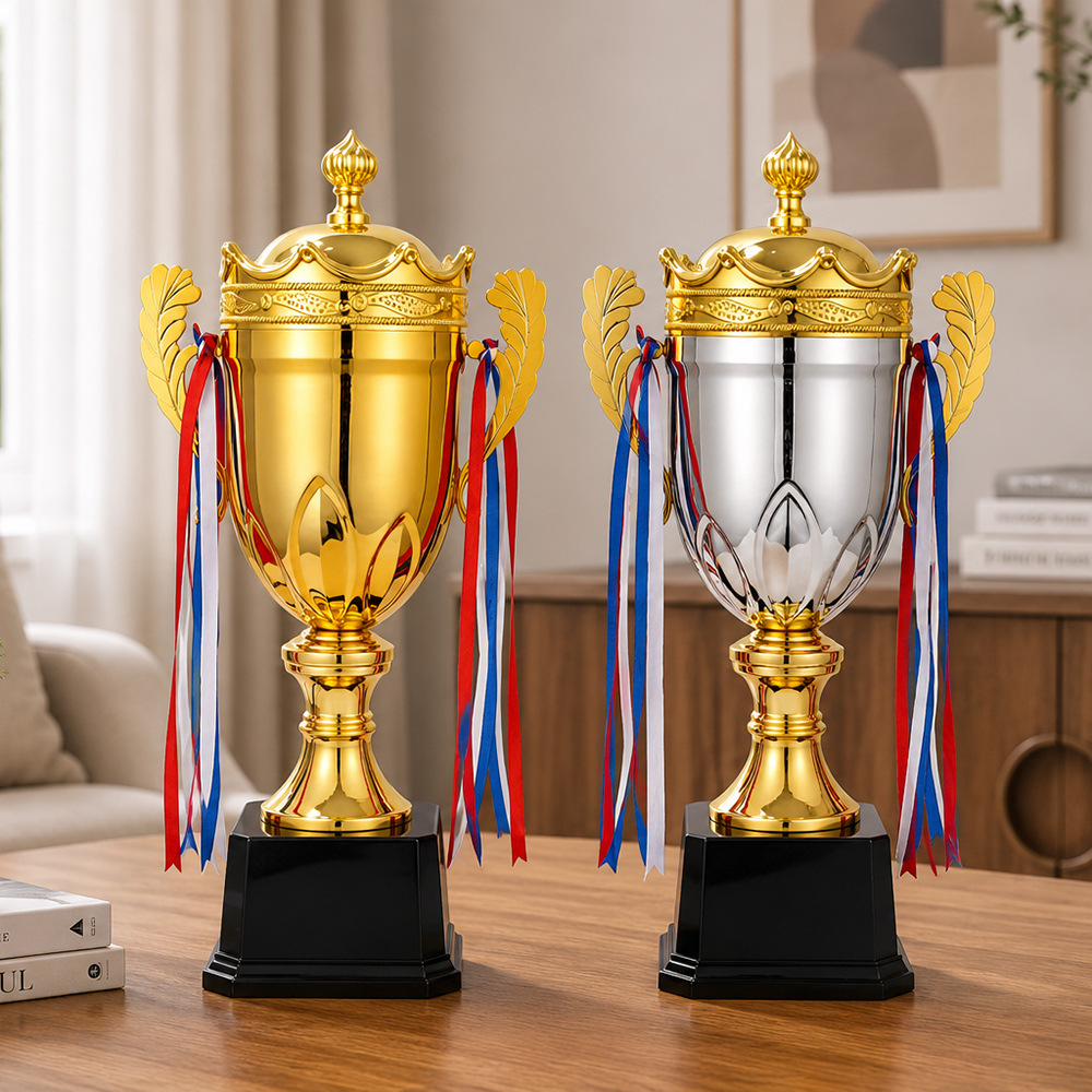 Fábrica directa trofeo de metal competitivo creativo trofeo de fútbol de eventos de fútbol de baloncesto