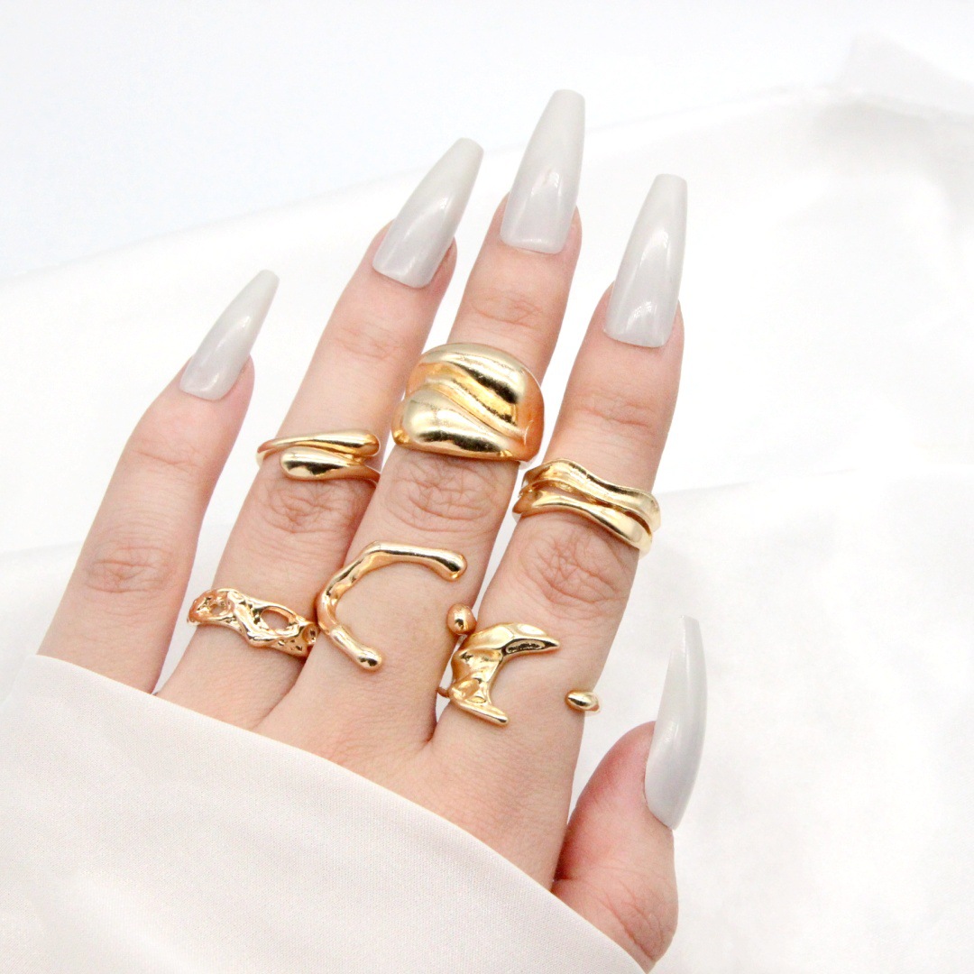Geometric small design fashionable universal set