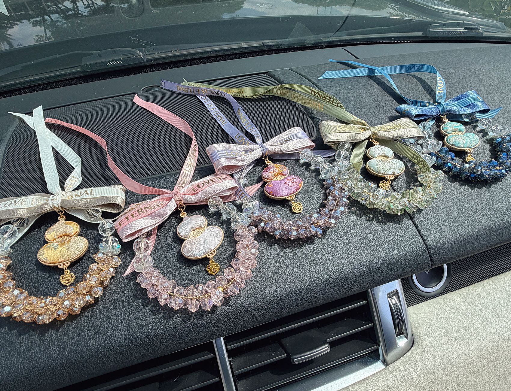 Fulu Car Hanging Ornament with Crystal Gourd and Starry Sky Design for Car Rearview Mirror, Female Driver's Car Interior Decoration